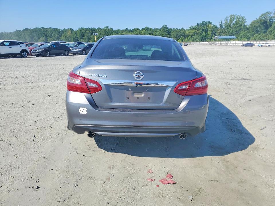 Продажа на аукционе авто 2018 Nissan Altima, vin: 1N4AL3AP7JC479192, номер лота: 58068796