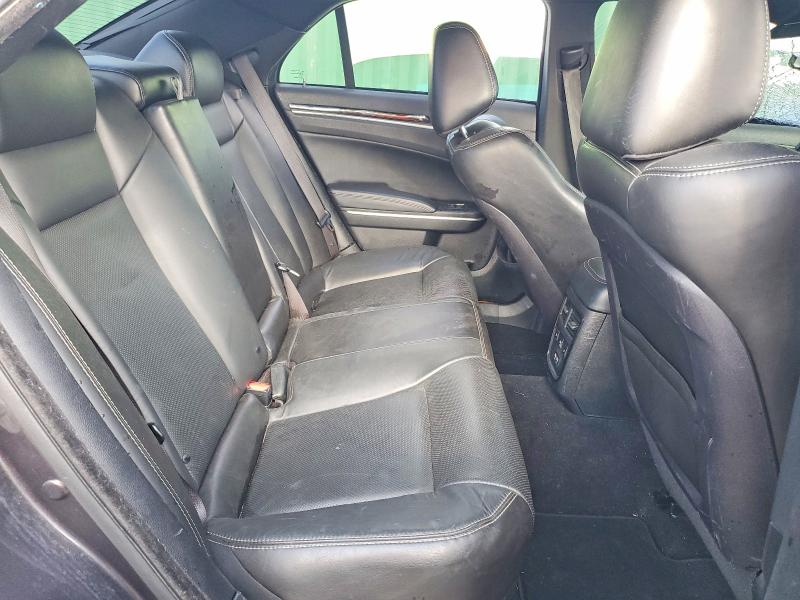 56647946 :رقم المزاد ، 2C3CCAGG6KH747294 vin ، 2019 Chrysler 300 مزاد بيع