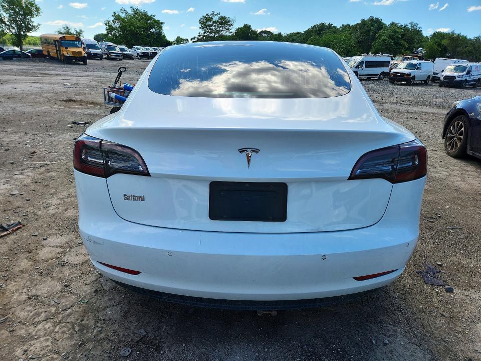 2018 Tesla 3 მანქანა იყიდება აუქციონზე, vin: 5YJ3E1EA7JF162183, აუქციონის ნომერი: 57085186