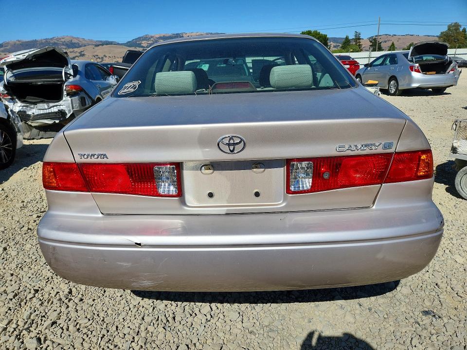 Aukcja sprzedaży 2001 Toyota Camry, vin: 4T1BG22K81U847384, numer aukcji: 57779836