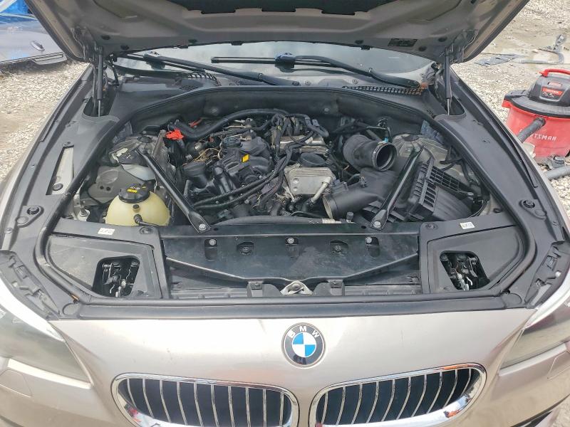 56003286 :رقم المزاد ، WBA5A5C53FD522014 vin ، 2015 Bmw 528 مزاد بيع