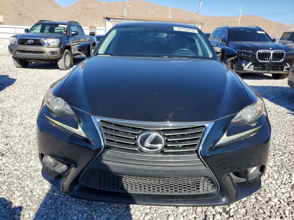 55756256 :رقم المزاد ، JTHBA1D26G5021857 vin ، 2016 Lexus Is مزاد بيع