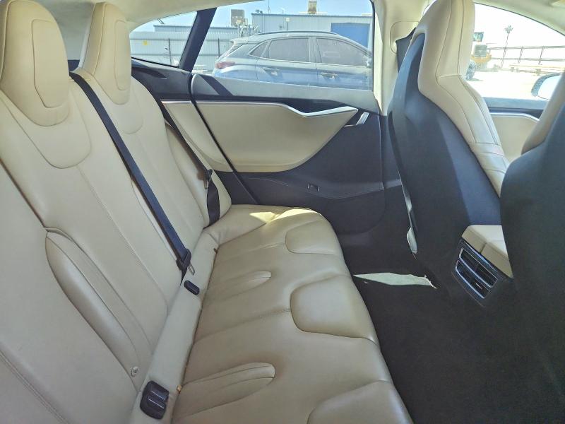 Aukcja sprzedaży 2016 Tesla Model S, vin: 5YJSA1E13GF132985, numer aukcji: 58818756
