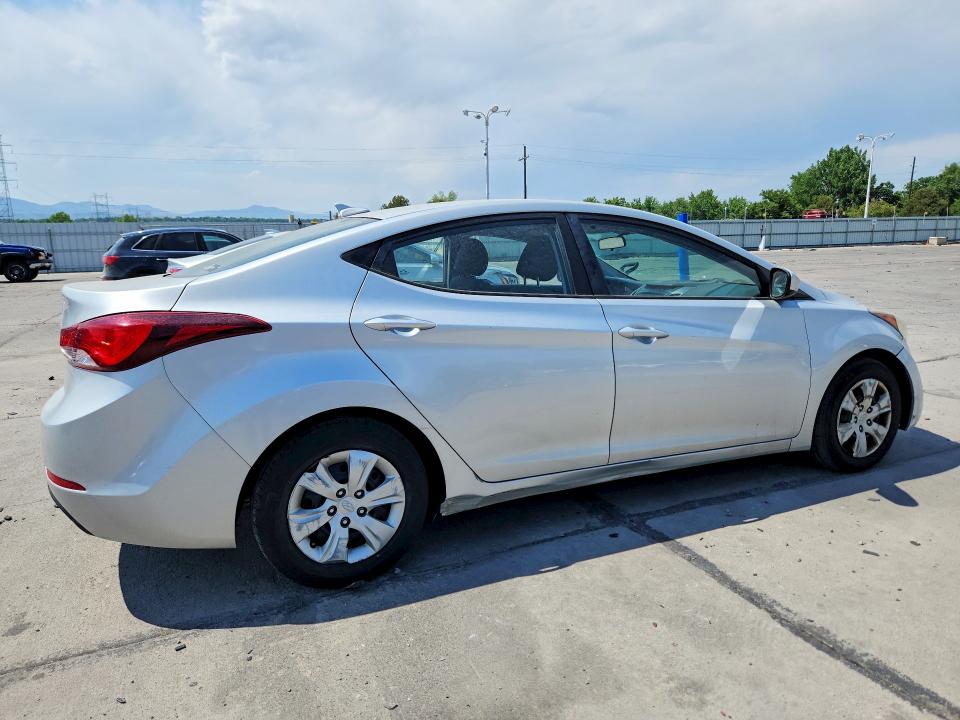 2016 Hyundai Elantra მანქანა იყიდება აუქციონზე, vin: 5NPDH4AE2GH725138, აუქციონის ნომერი: 58518936