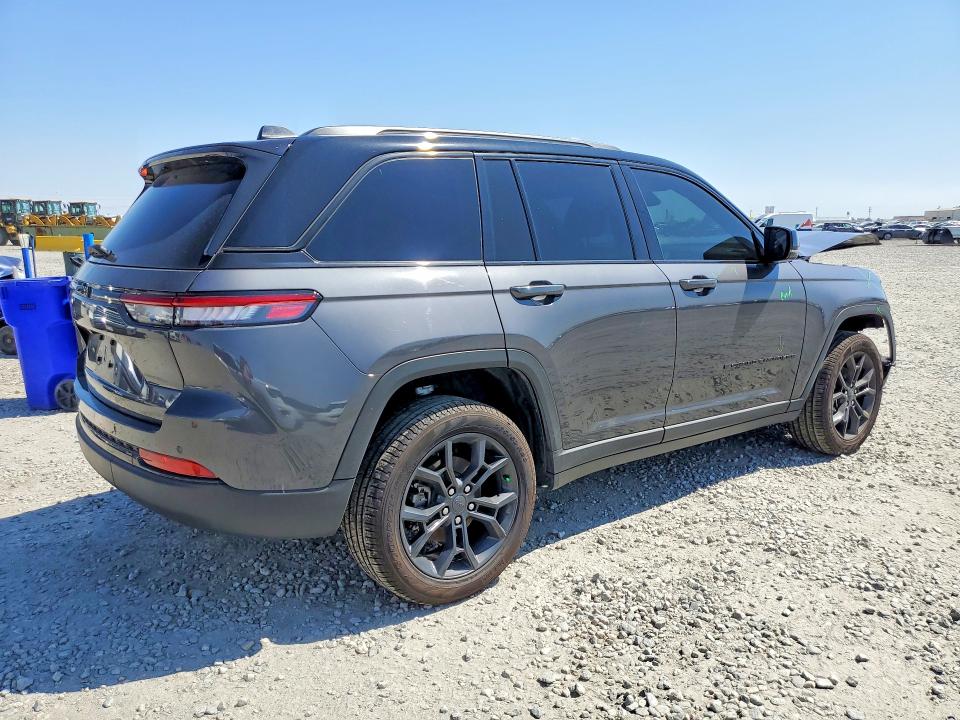 73341335 :رقم المزاد ، 1C4RJHBGXS8790831 vin ، 2025 Jeep Grand Cherokee مزاد بيع