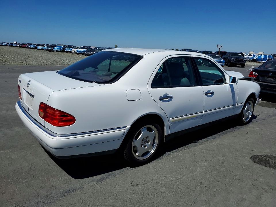 Продаж на аукціоні авто 1998 Mercedes-benz E, vin: WDBJF70FXWA692074, номер лоту: 56076366