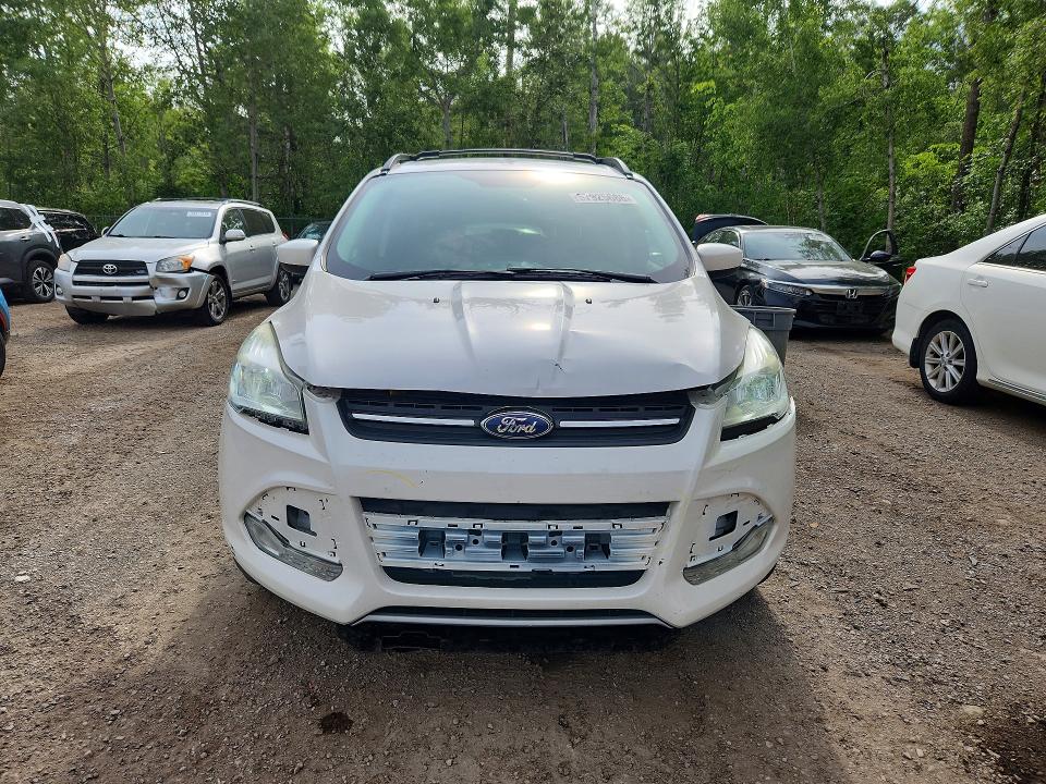 57925686 :رقم المزاد ، 1FMCU9GX8GUB76897 vin ، 2016 Ford Escape مزاد بيع