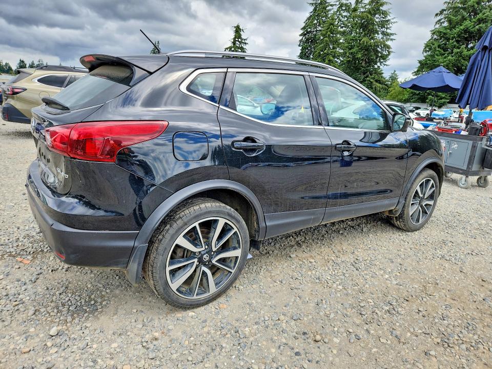 2018 Nissan Rogue Sport მანქანა იყიდება აუქციონზე, vin: JN1BJ1CR4JW268492, აუქციონის ნომერი: 58871256