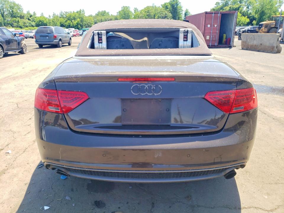 2015 Audi A5 მანქანა იყიდება აუქციონზე, vin: WAUMFAFH3FN001784, აუქციონის ნომერი: 56038146