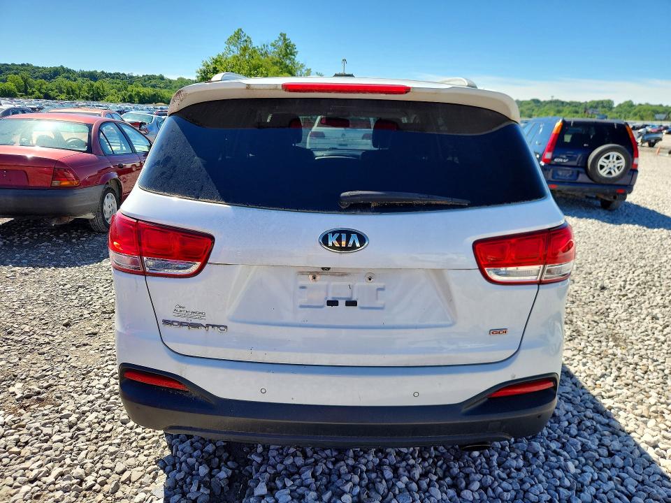 56528566 :رقم المزاد ، 5XYPGDA39HG275074 vin ، 2017 Kia Sorento مزاد بيع