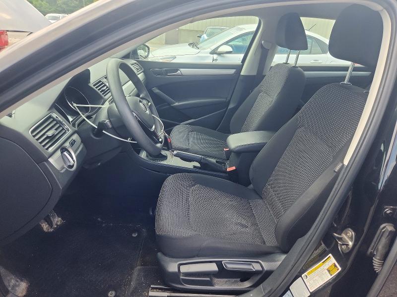58270956 :رقم المزاد ، 1VWAT7A32GC045850 vin ، 2016 Volkswagen Passat مزاد بيع