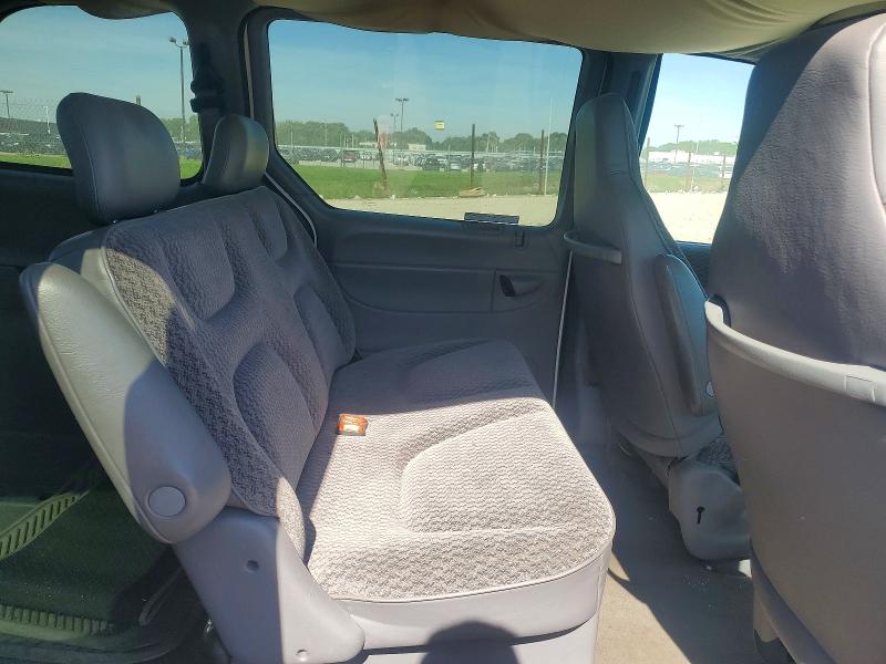 2000 Dodge Caravan მანქანა იყიდება აუქციონზე, vin: 2B4GP2539YR895687, აუქციონის ნომერი: 55502366