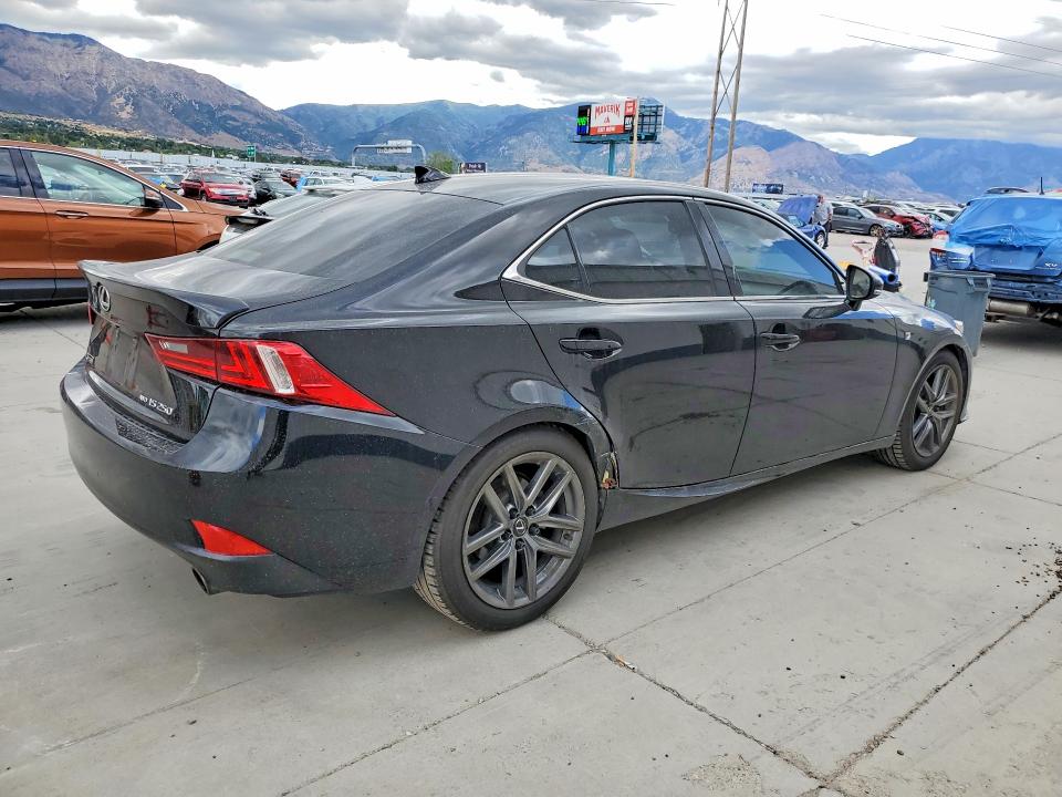 58413886 :رقم المزاد ، JTHCF1D21F5020037 vin ، 2015 Lexus Is مزاد بيع