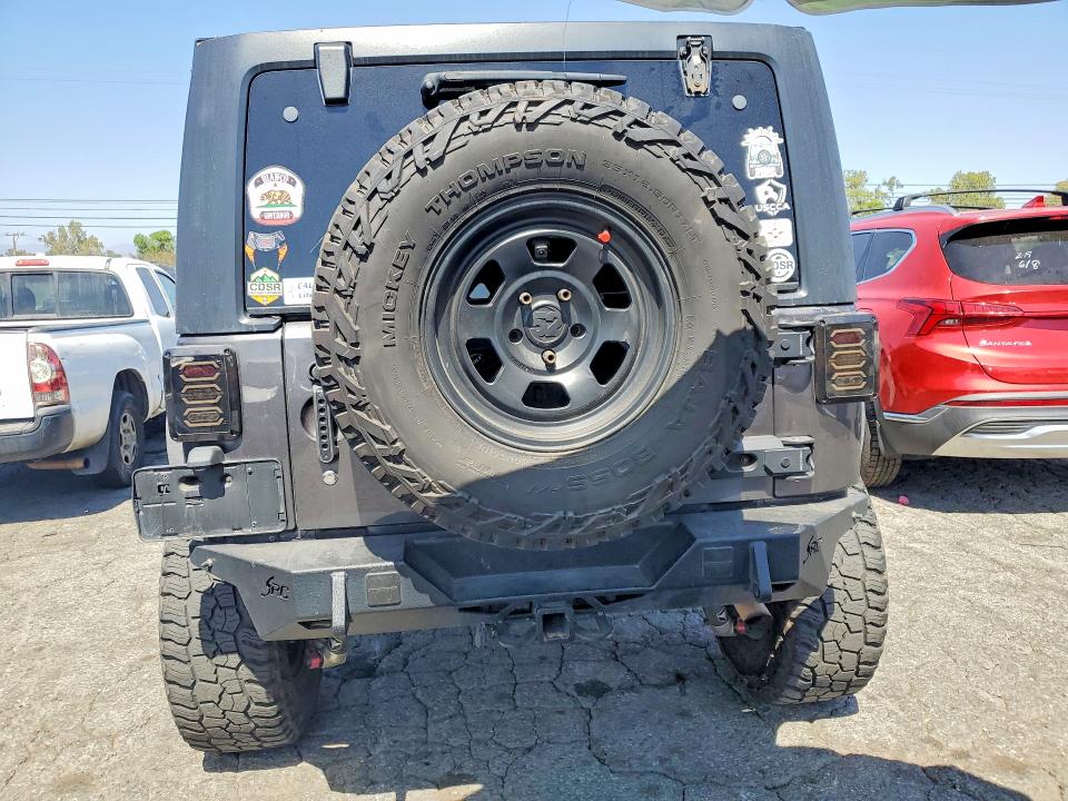56077236 :رقم المزاد ، 1C4BJWDG9EL271029 vin ، 2014 Jeep Wrangler Unlimited مزاد بيع