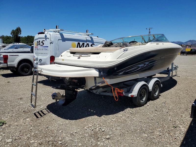 2004 Sea Ray Boat&trlr მანქანა იყიდება აუქციონზე, vin: SERV4808C404, აუქციონის ნომერი: 58330596