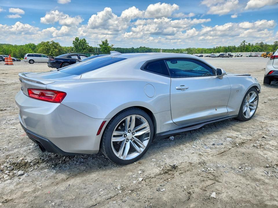 57554826 :رقم المزاد ، 1G1FB1RX0J0122426 vin ، 2018 Chevrolet Camaro مزاد بيع