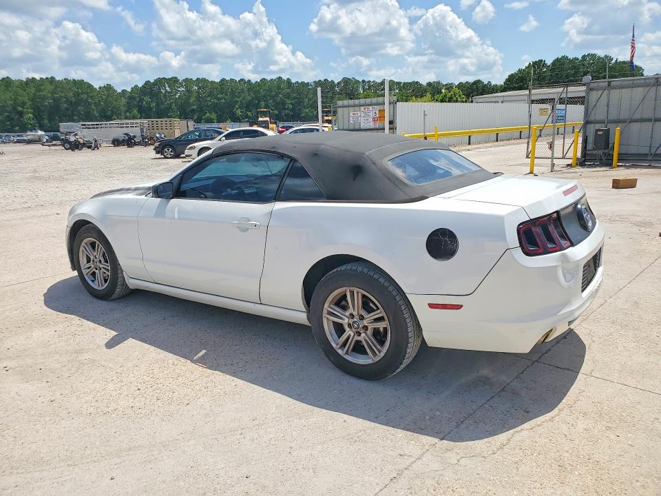 85617935 :رقم المزاد ، 1ZVBP8EM7E5215722 vin ، 2014 Ford Mustang مزاد بيع