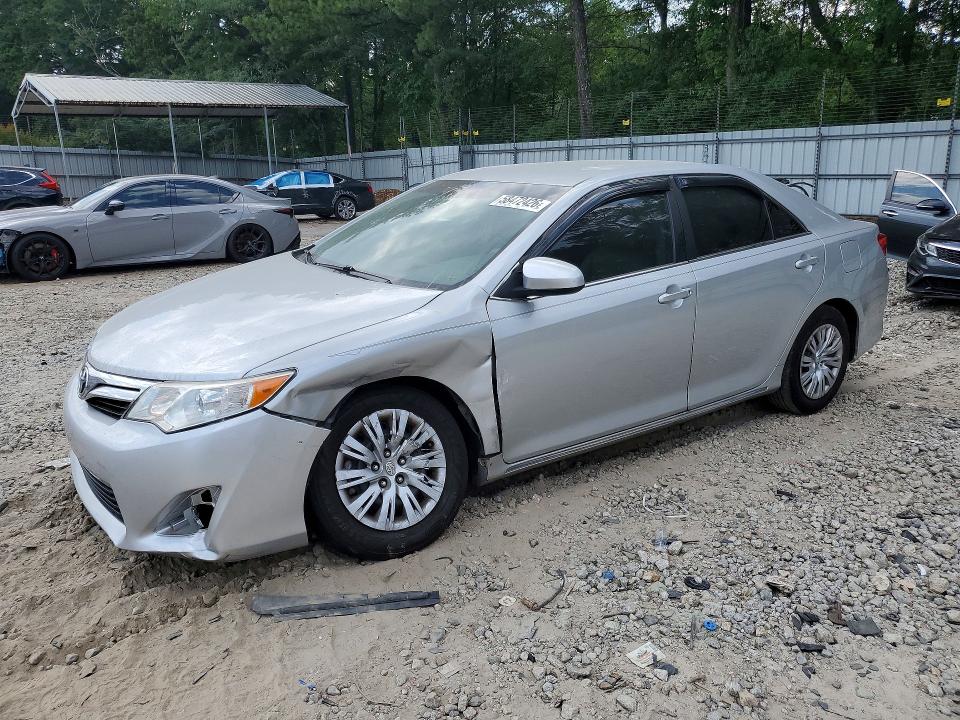 2014 Toyota Camry მანქანა იყიდება აუქციონზე, vin: 4T4BF1FK8ER356087, აუქციონის ნომერი: 58472426