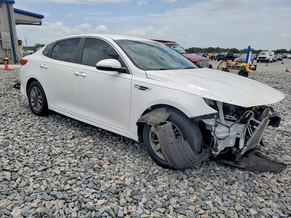 55697726 :رقم المزاد ، 5XXGT4L18GG010088 vin ، 2016 Kia Optima مزاد بيع