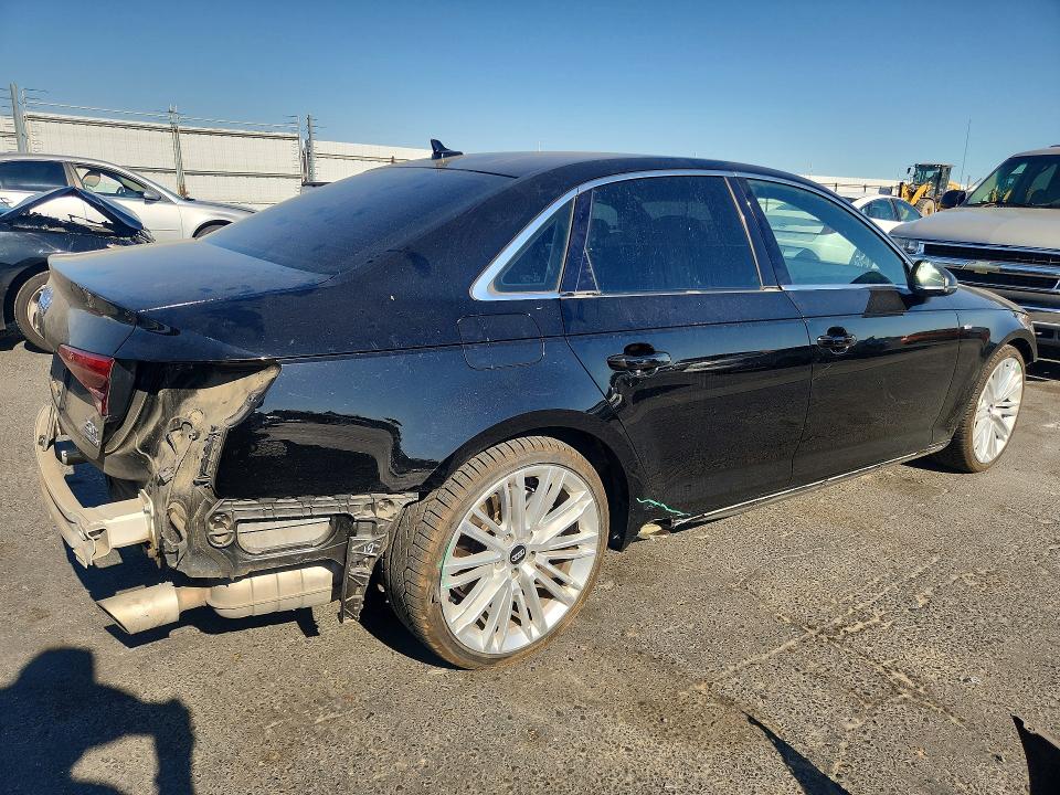 Продажа на аукционе авто 2017 Audi A4, vin: WAUENAF49HN025210, номер лота: 57355136