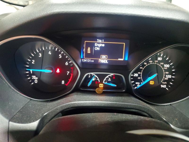 55651796 :رقم المزاد ، 1FADP3E27FL272759 vin ، 2015 Ford Focus مزاد بيع