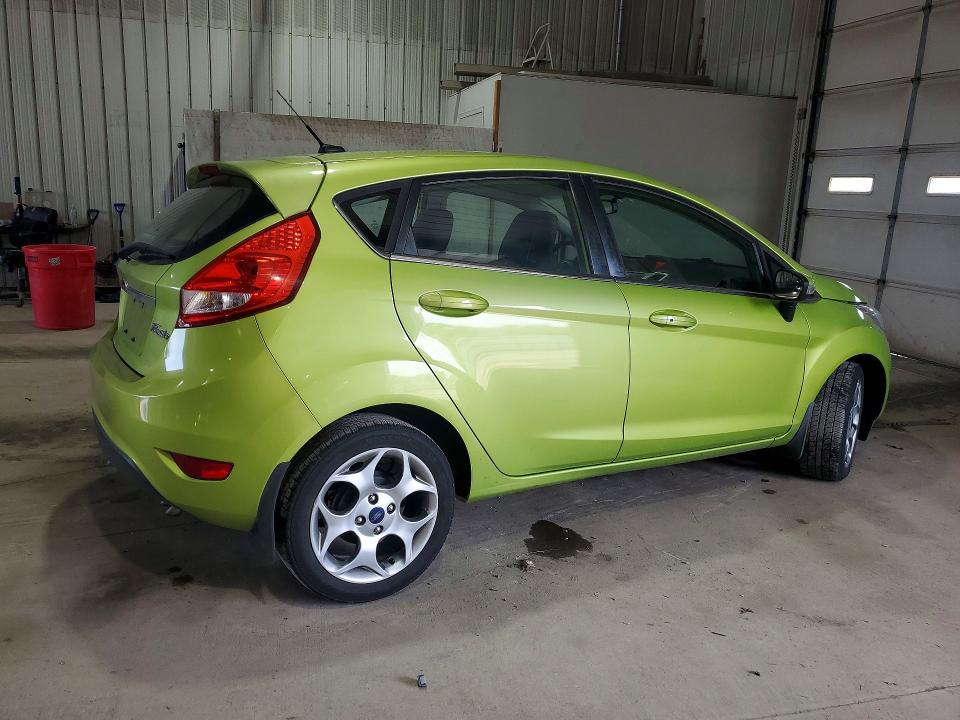 56106306 :رقم المزاد ، 3FADP4FJ0BM159367 vin ، 2011 Ford Fiesta مزاد بيع