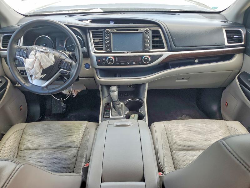 2015 Toyota Highlander Hybrid მანქანა იყიდება აუქციონზე, vin: 5TDDCRFH8FS008489, აუქციონის ნომერი: 57683886