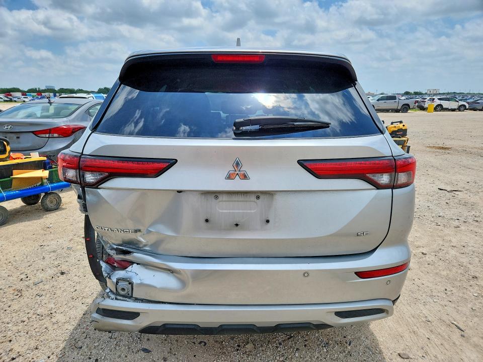 58314776 :رقم المزاد ، JA4J3UA86NZ088931 vin ، 2022 Mitsubishi Outlander مزاد بيع