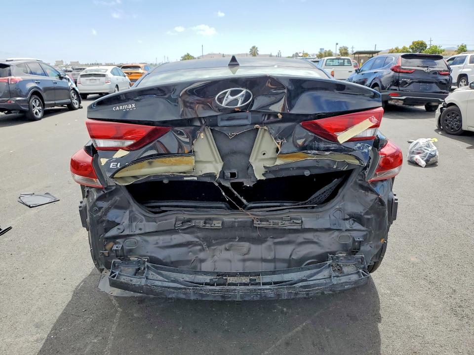 2017 Hyundai Elantra მანქანა იყიდება აუქციონზე, vin: KMHD74LFXHU061747, აუქციონის ნომერი: 58155806