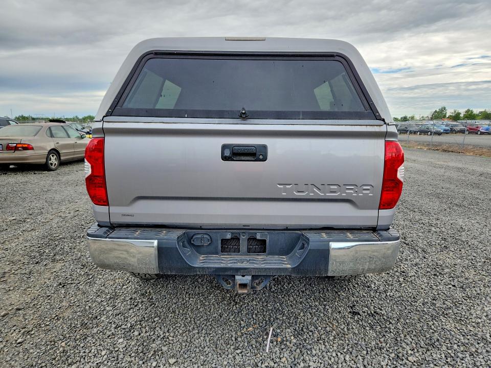 55639666 :رقم المزاد ، 5TFUW5F14FX487149 vin ، 2015 Toyota Tundra مزاد بيع