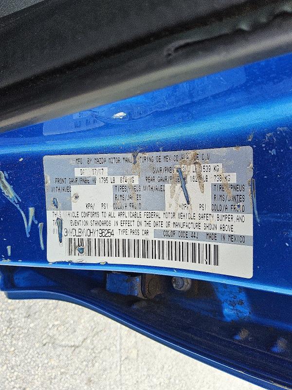 Продаж на аукціоні авто 2017 Toyota Yaris Ia, vin: 3MYDLBYV0HY196254, номер лоту: 55123556