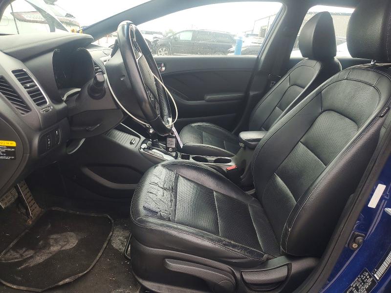 56076796 :رقم المزاد ، 3KPFN5A37HE112296 vin ، 2017 Kia Forte5 مزاد بيع