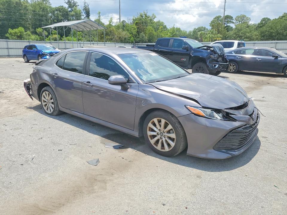 Продажа на аукционе авто 2019 Toyota Camry, vin: 4T1B11HK0KU190424, номер лота: 85793905