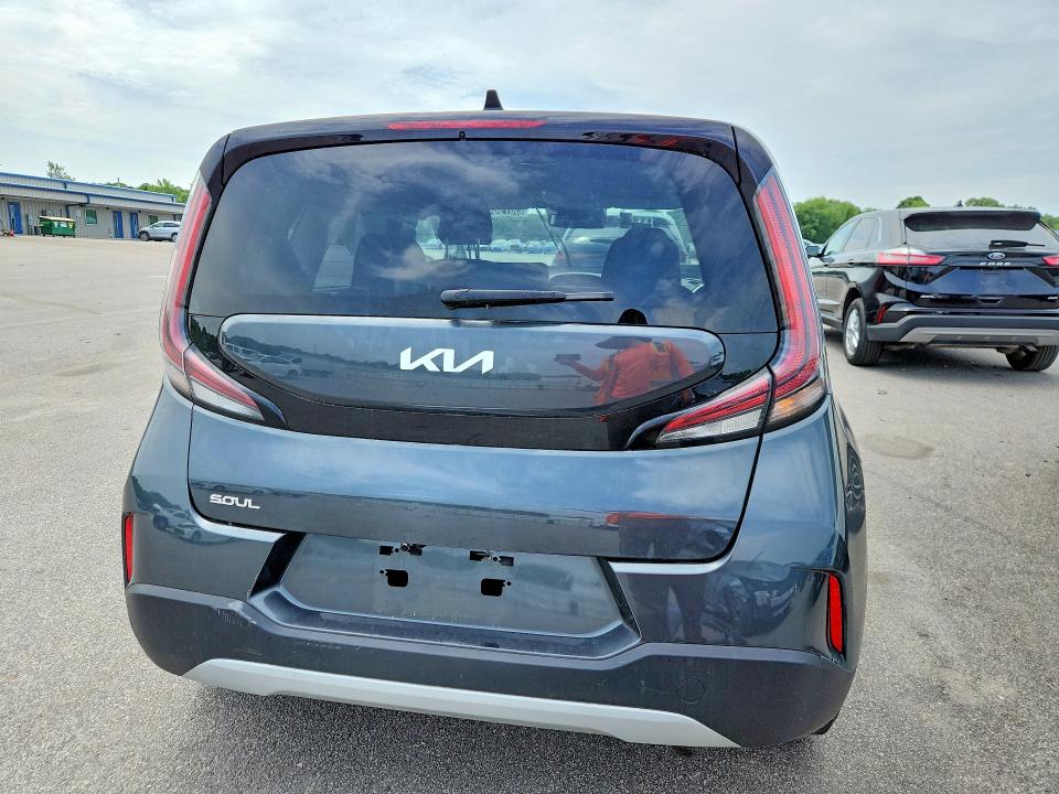 2025 Kia Soul მანქანა იყიდება აუქციონზე, vin: KNDJ23AU1S7257714, აუქციონის ნომერი: 56796406