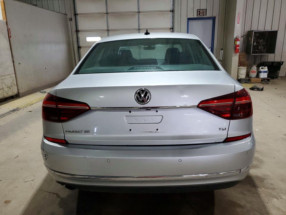 2017 Volkswagen Passat მანქანა იყიდება აუქციონზე, vin: 1VWGT7A36HC009283, აუქციონის ნომერი: 57924486