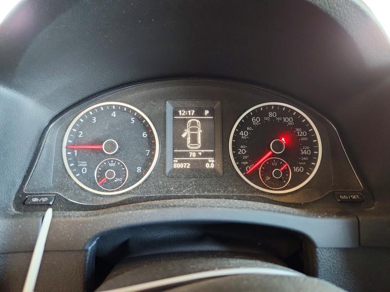 59285746 :رقم المزاد ، WVGVV7AX7HK031446 vin ، 2017 Volkswagen Tiguan مزاد بيع