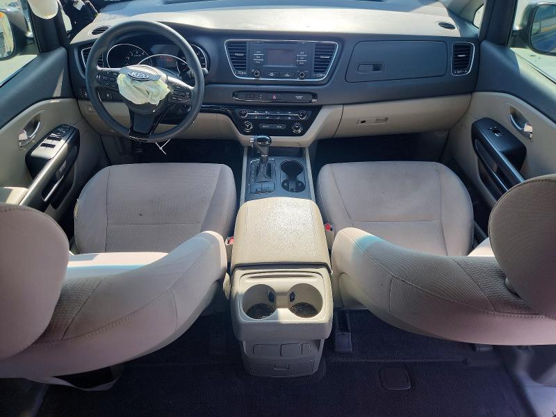 Продажа на аукционе авто 2017 Kia Sedona, vin: KNDMB5C10H6218879, номер лота: 57577296