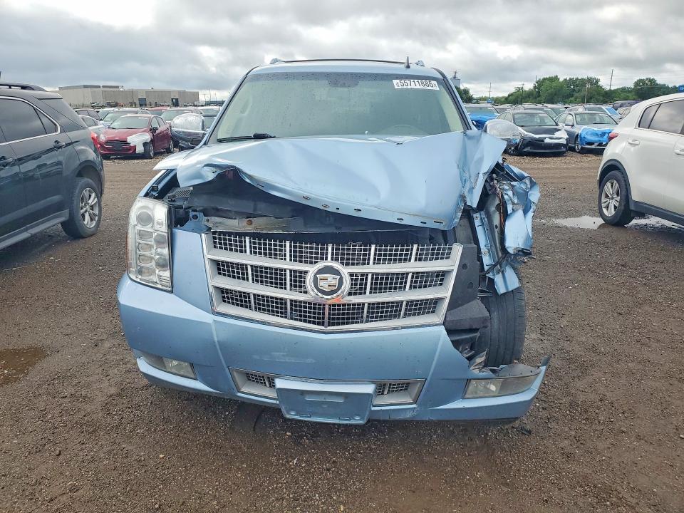 55711886 :رقم المزاد ، 1GYS4KEF8BR260418 vin ، 2011 Cadillac Escalade مزاد بيع