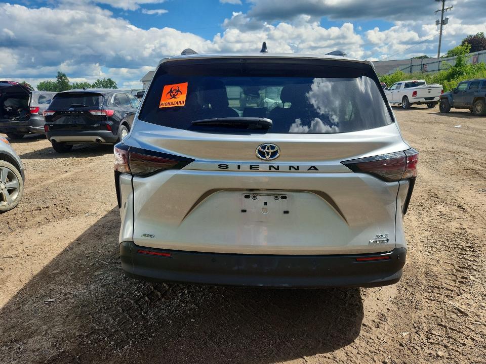 2023 Toyota Sienna მანქანა იყიდება აუქციონზე, vin: 5TDYSKFCXPS106697, აუქციონის ნომერი: 57543086