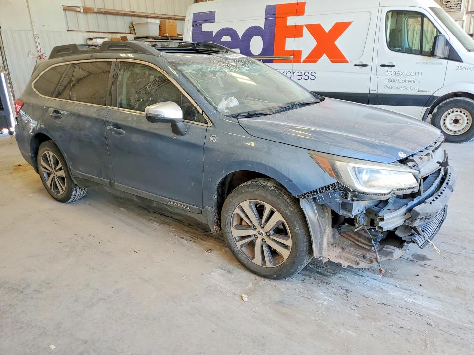 56587196 :رقم المزاد ، 4S4BSENC1J3281286 vin ، 2018 Subaru Outback مزاد بيع