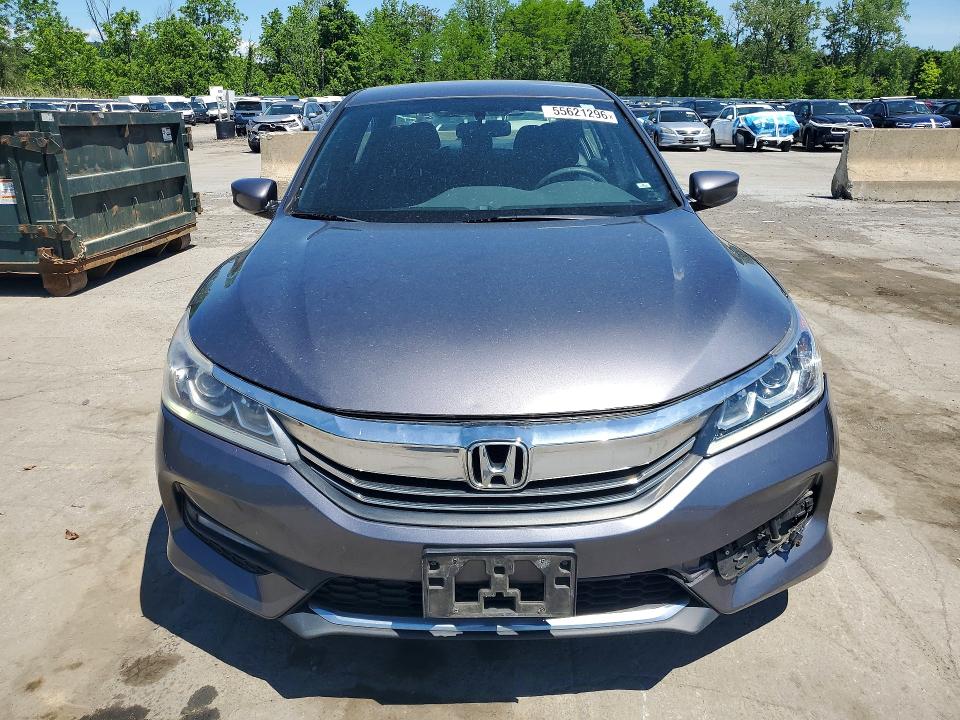 Продажа на аукционе авто 2017 Honda Accord, vin: 1HGCR2F13HA155745, номер лота: 55621296