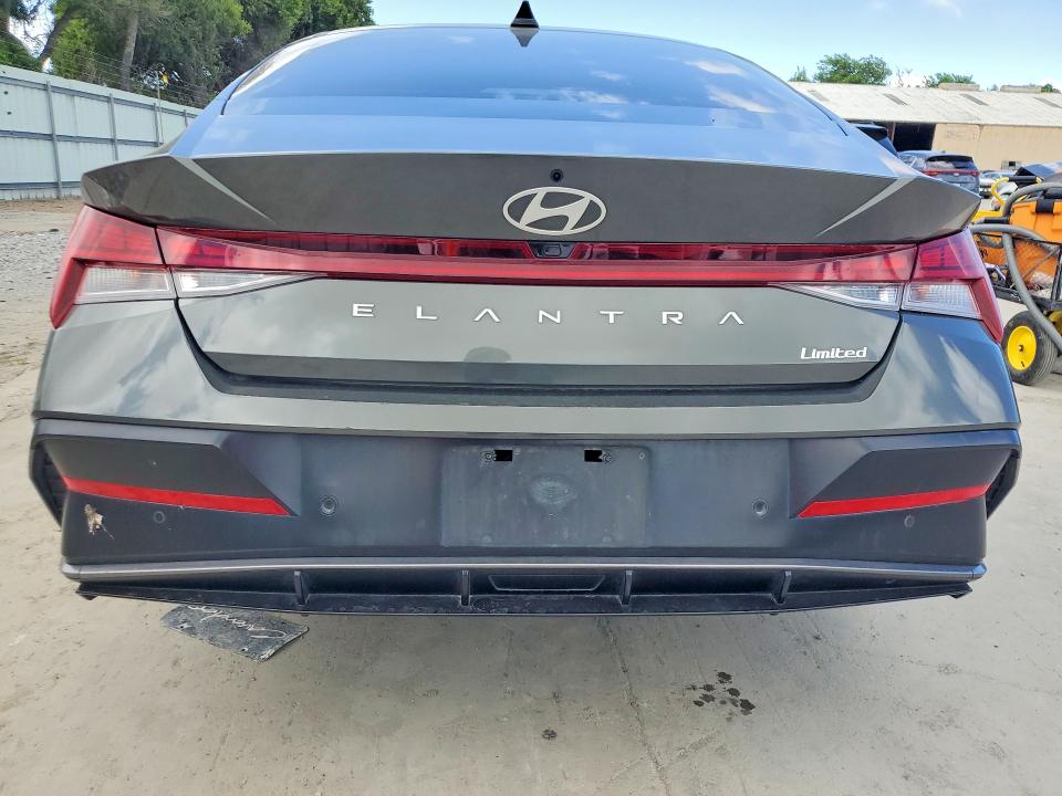 Продаж на аукціоні авто 2024 Hyundai Elantra, vin: KMHLP4DG5RU770218, номер лоту: 56762126