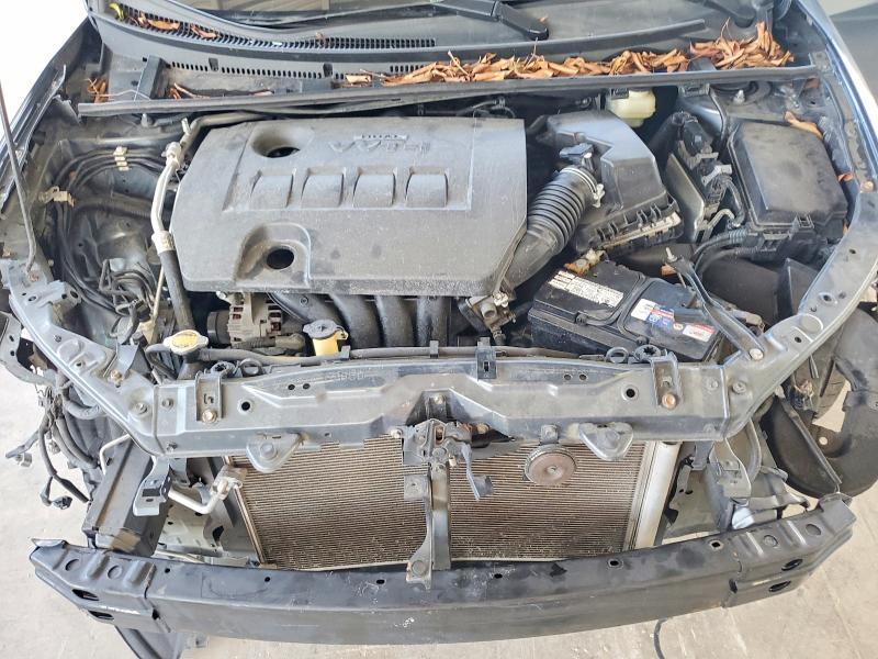 54795936 :رقم المزاد ، 2T1BURHE5FC282202 vin ، 2015 Toyota Corolla مزاد بيع
