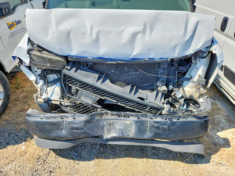 55697176 :رقم المزاد ، 1GCWGAF75M1178440 vin ، 2021 Chevrolet Express G2500 مزاد بيع