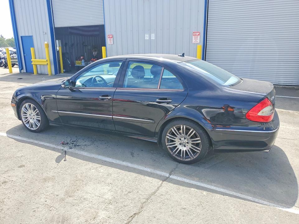 55994426 :رقم المزاد ، WDBUF56X78B326653 vin ، 2008 Mercedes-benz E مزاد بيع