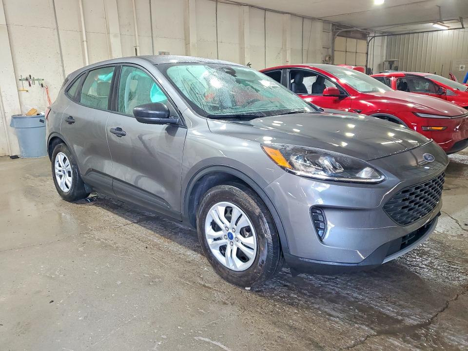 58480606 :رقم المزاد ، 1FMCU0F6XNUA36240 vin ، 2022 Ford Escape مزاد بيع