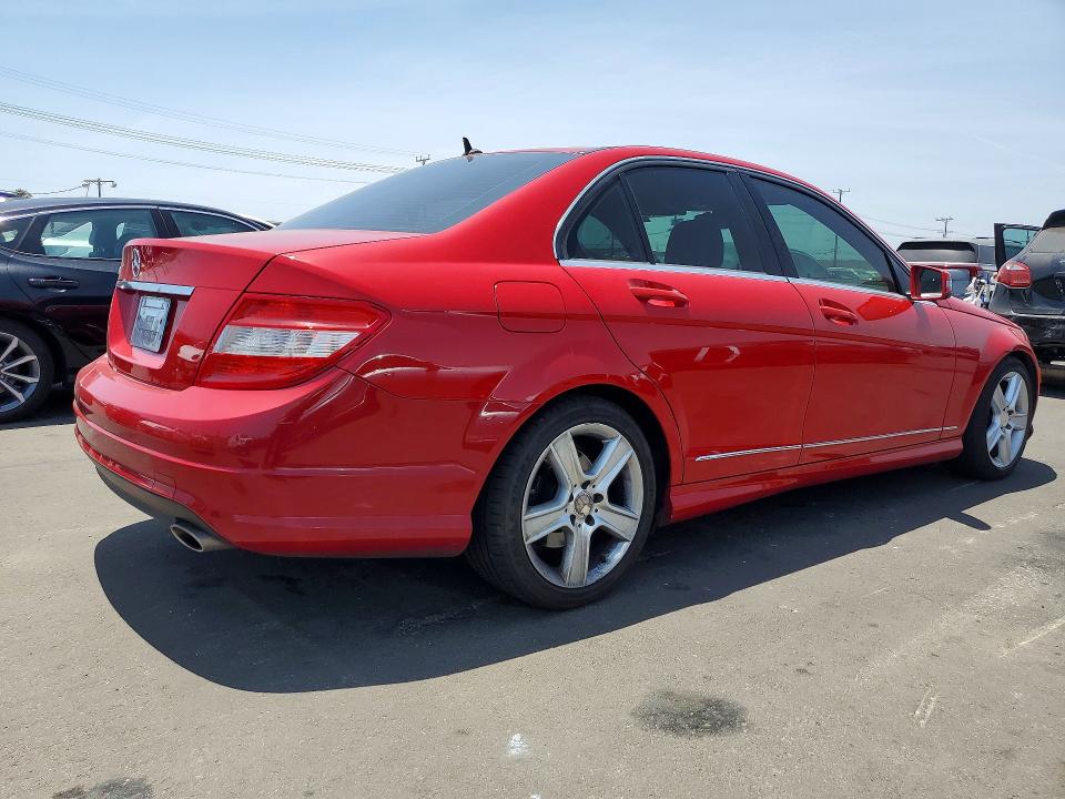 56436336 :رقم المزاد ، WDDGF5EB8BR152214 vin ، 2011 Mercedes-benz C مزاد بيع
