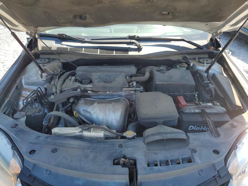 55734096 :رقم المزاد ، 4T1BF1FK7FU483456 vin ، 2015 Toyota Camry مزاد بيع