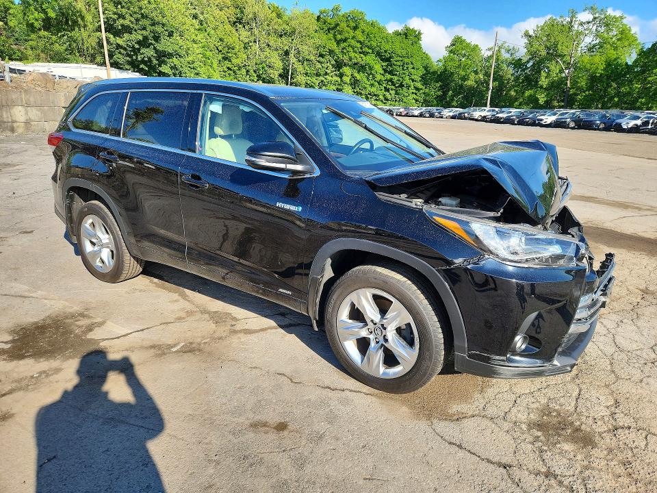 Продаж на аукціоні авто 2019 Toyota Highlander Hybrid, vin: 5TDDGRFH4KS077923, номер лоту: 54172066