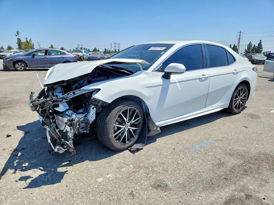 Продажа на аукционе авто 2023 Toyota Camry, vin: 4T1G11AK3PU093757, номер лота: 57417716